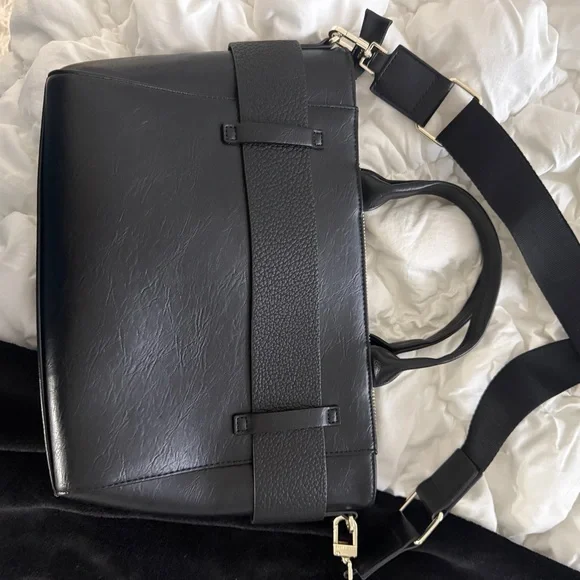 Ted Baker London Black Crossbody Bag - Picture 2 of 4